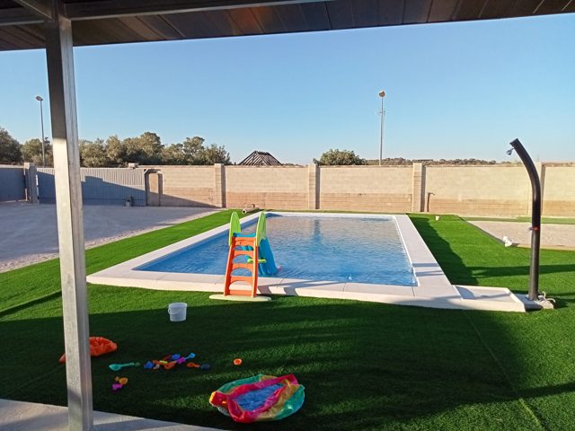 Piscina de 10 × 5 m con revestimiento de gresite · Gibalbín, Jerez de la Frontera